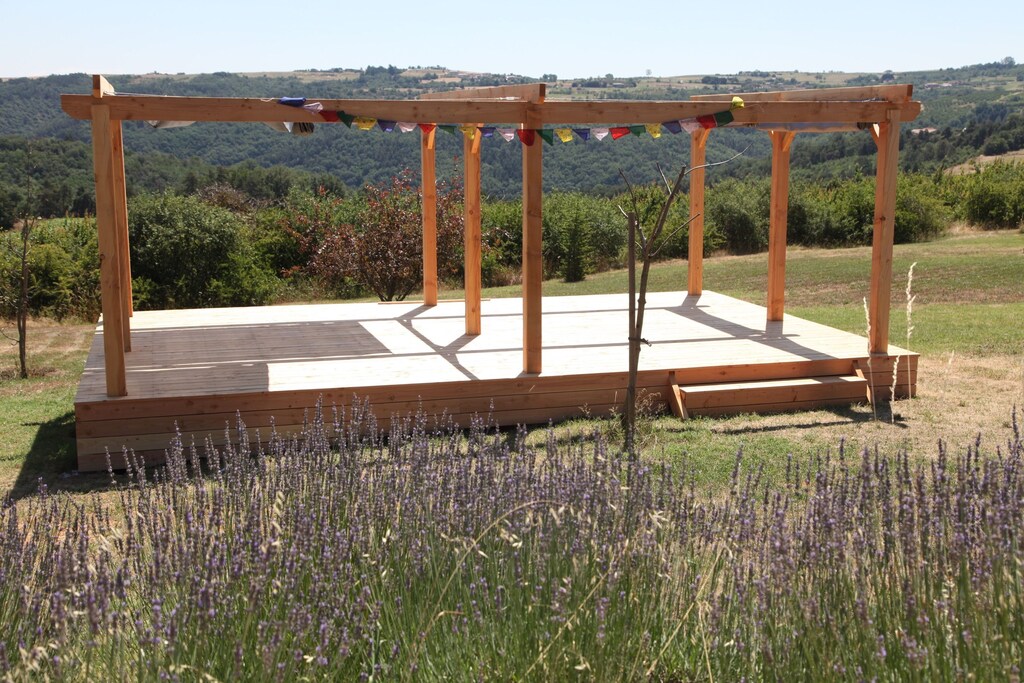 Yoga deck